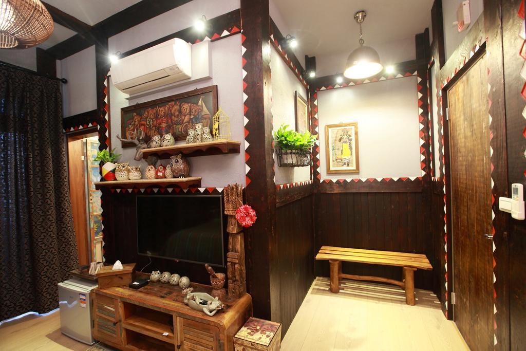 Bear Forest Retro B&B Hualien City Room photo